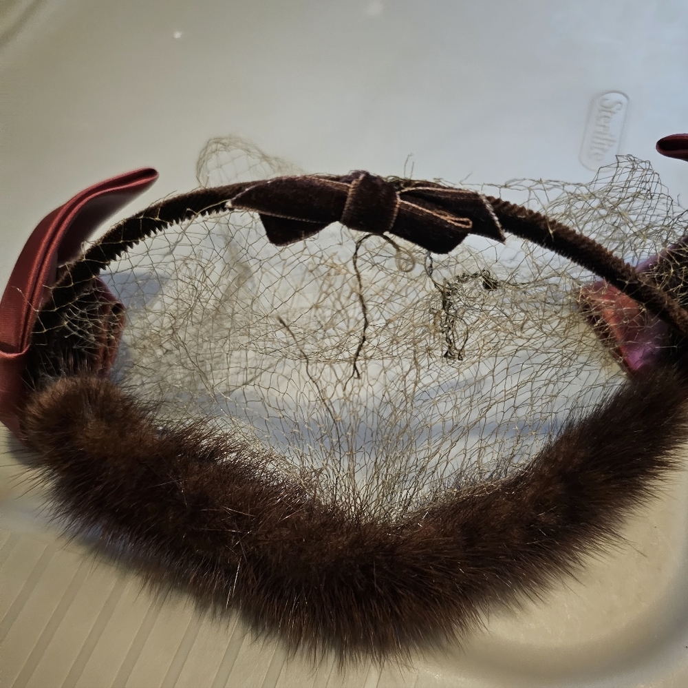 Vintage 40s 50s Fascinator Hat Brown Velvet and Red Satin with Tulle and Fur